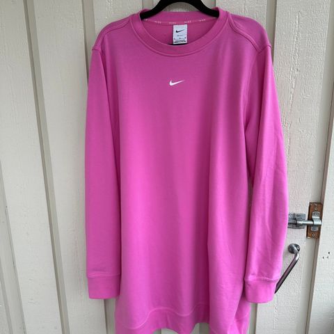 Nike Genser str XL