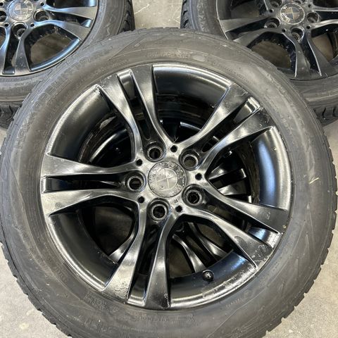 Bmw vinterhjul 205/55 r 16