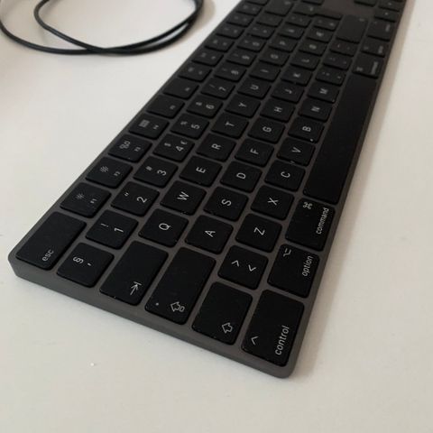 Apple Magic Keyboard