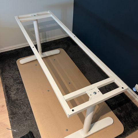 Ikea skrivebord understell