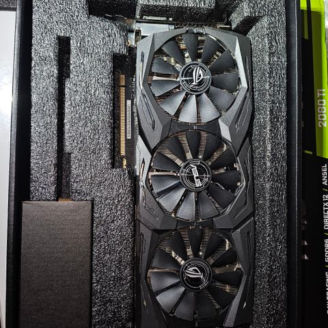 Asus rog strix 1080 selges