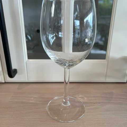 12 stk vinglass fra IKEA