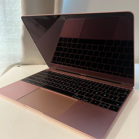 MacBook Air 12’’ 2017 (kjøpt i 2018)