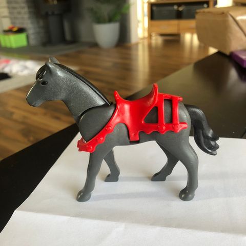 Playmobil Hest. Kan bøye hode.