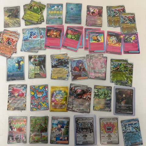 Hits fra pokemon Twilight masqurade TCG