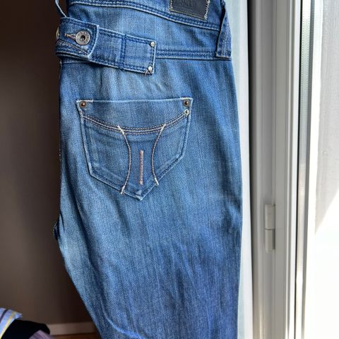 Kule jeans fra FORNARINA, str 29