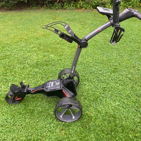 Elektrisk golftralle Motocaddy M1 m/lithium ULTRA batteri.