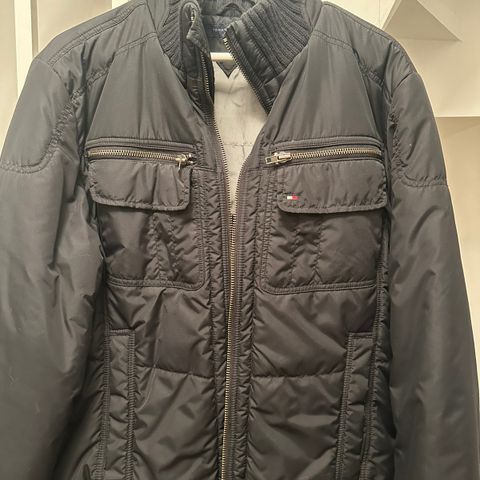 Tommy Hilfiger jakke