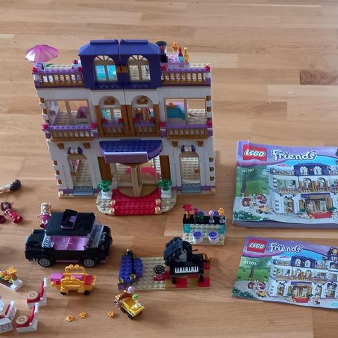 Lego friends