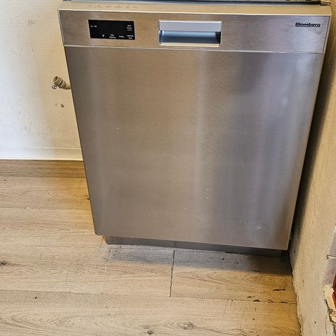 Blomberg  oppvaskmaskin gorenje komfyr