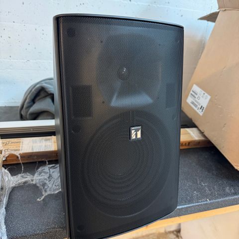 TOA speaker system f-2000