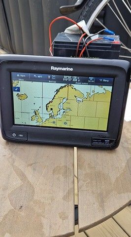 Div båtelektronikk selges billig. Raymarine,Garmin, Simrad, Lowrance,B&G,