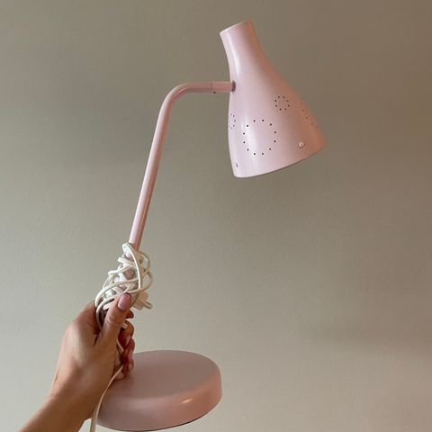 Snöig lampe fra IKEA