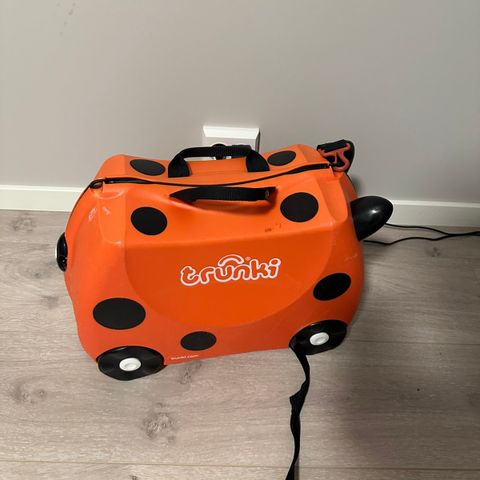 TRUNKI barnekoffert