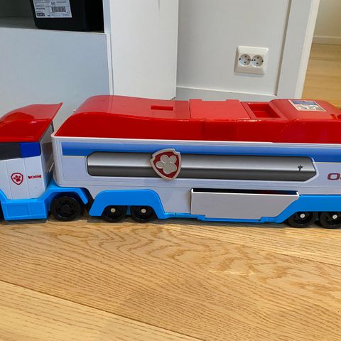 Paw patrol buss