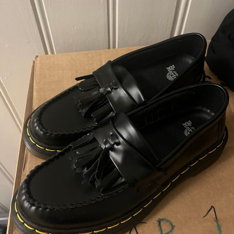 Doctor Martens Adrian strl 43