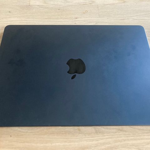 Macbook air 13 midnight blue 8 GB / 256 GB SSD