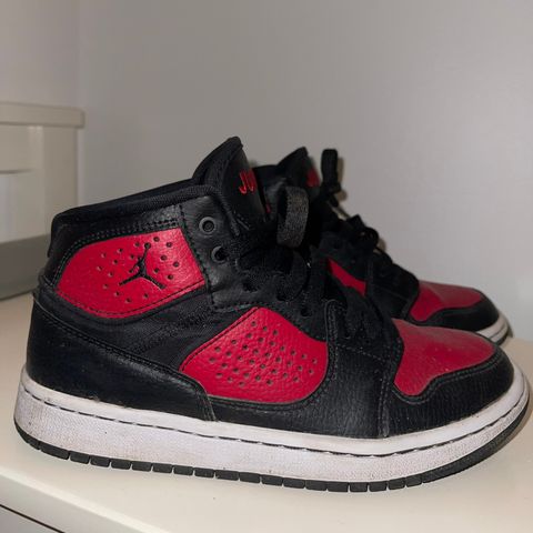 Jordan Jumpman sko til gutt/jente (36)