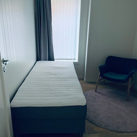 SENG 90x200cm - JYSK eller IKEA