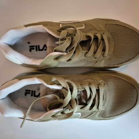 Fila sko størrelse 38