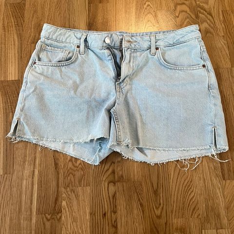 Low Tide shorts i str. M