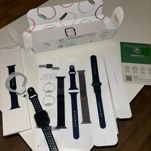 Apple Watch 7 Serie 45MM GPS