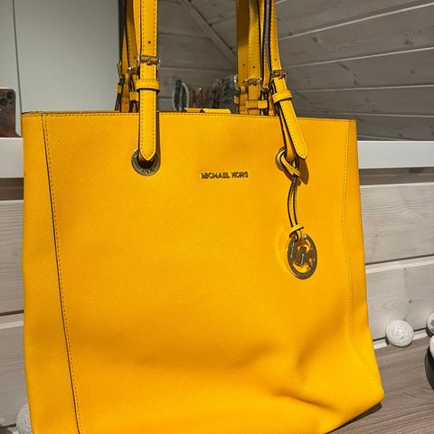 Michael Kors gul Ny