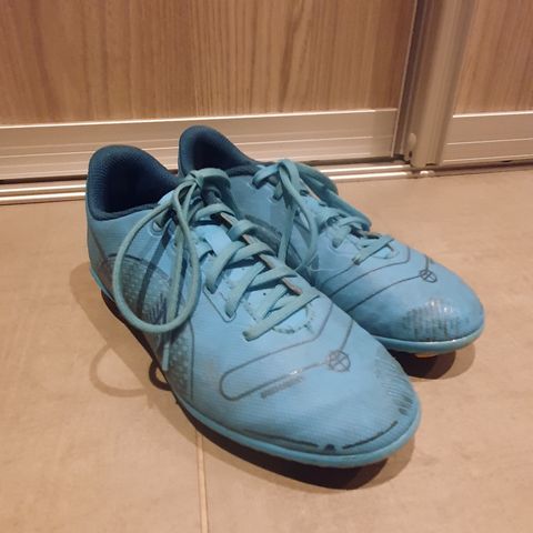 Nike fotballsko str 32