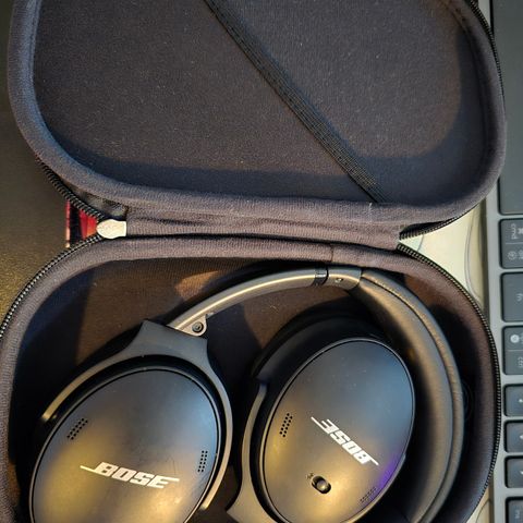 Bose QC 45