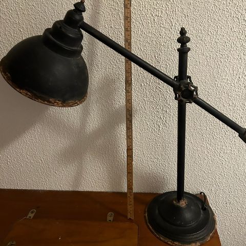 Industri bordlampe rustikk