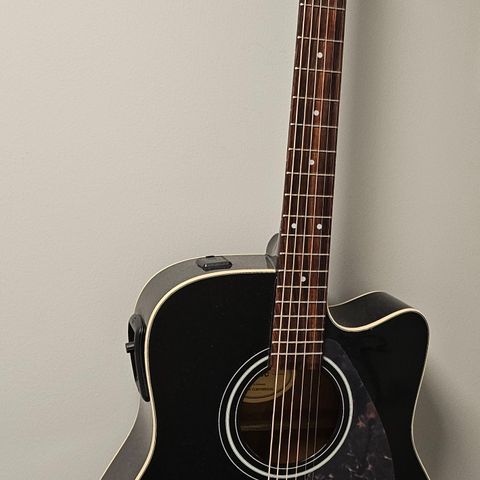 Yamaha FX370 el/ akustisk gitar