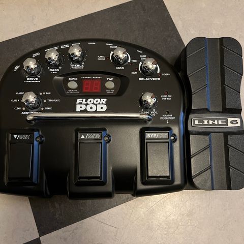 Line 6 floor pod selges