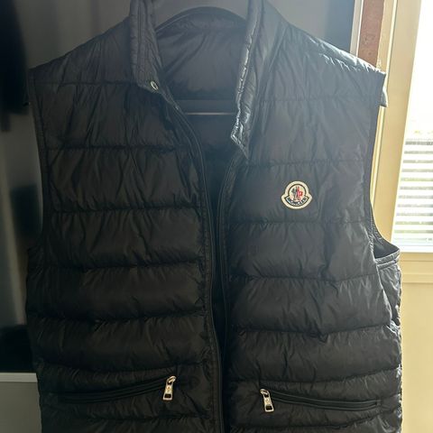 Moncler gui vest