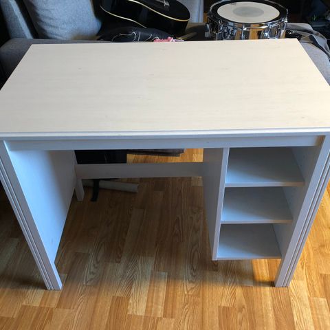 IKEA skrivebord