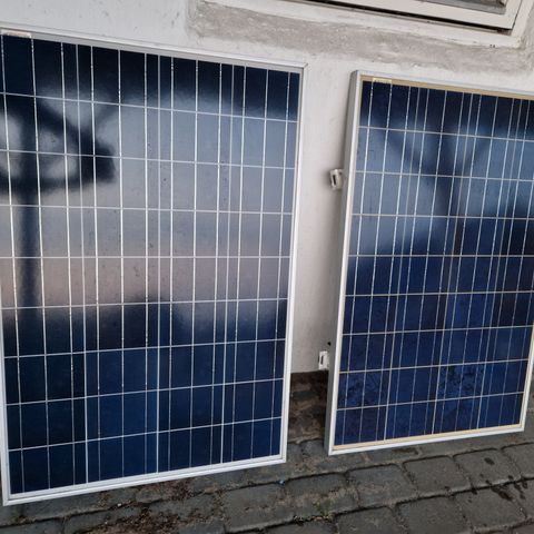 2 tak 100w solceller selges billig