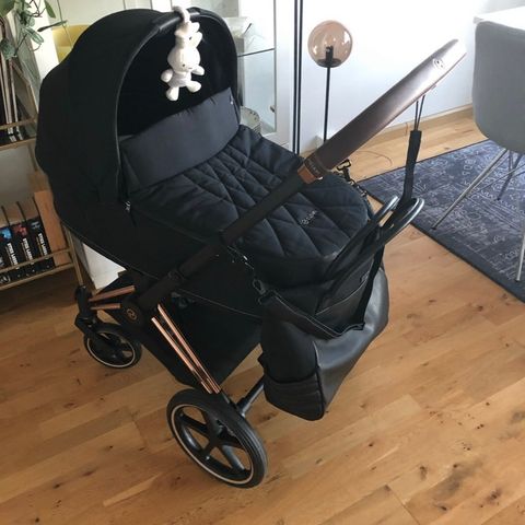 Cybex priam rose gold