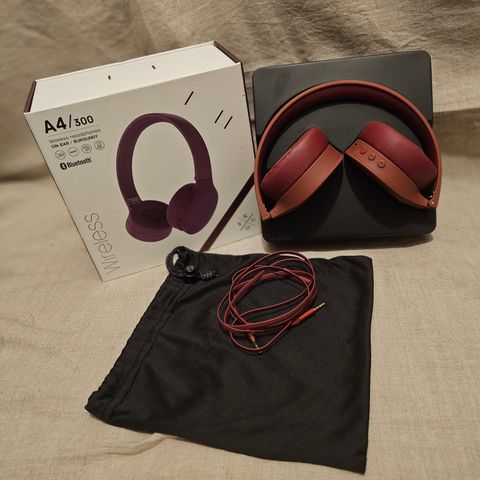 KYGO wireless headphones burgunder