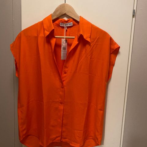 Bluse fra Mango