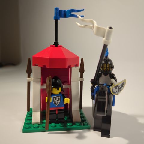 Lego Castle Guard  6035