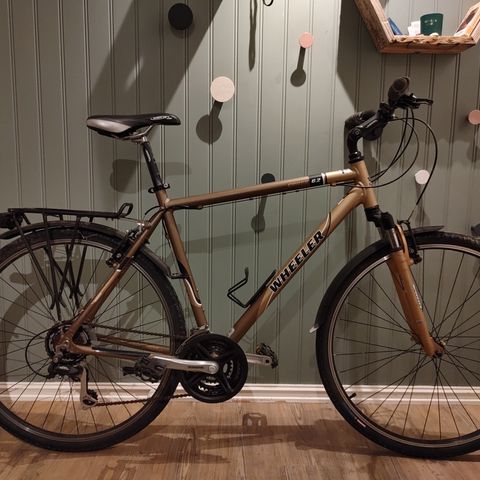 Wheeler 6.3 Cross hybrid - svært lite brukt