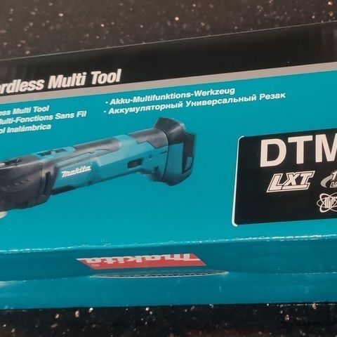 Makita multikutter med 1stk batteri og lader og blader