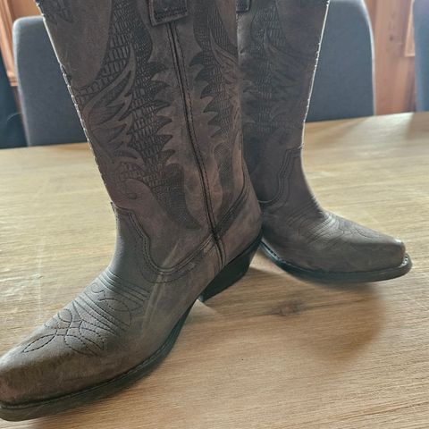 Cowboy boots