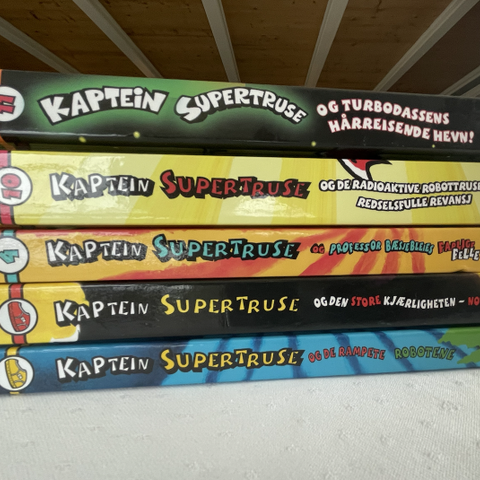 Kaptein Supertruse 5 bøker