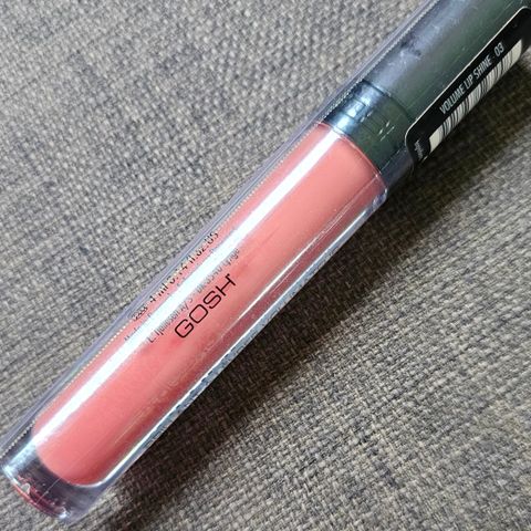 NY Gosh lipgloss + gratis Øyebrynsgele