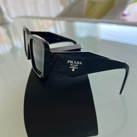 Prada solbriller