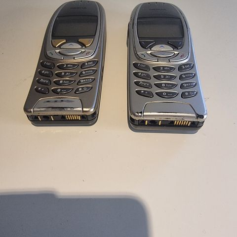 Nokia 6310i og 6310