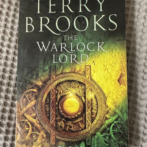 The Warlock Lord, Part One of The Sword of Shannara av Terry Brooks (engelsk)