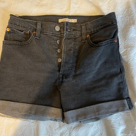 Levis shorts