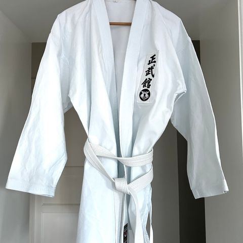 TOKAIDO KARATE KIMONO jakke.