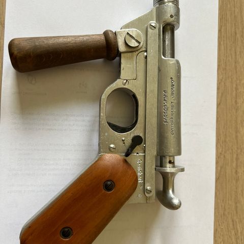 Sander linepistol